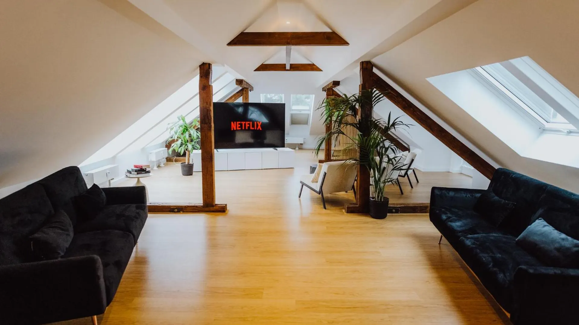 Apartment Staylight Penthouse In Der Suedstadt - Luxus Suite Hannover Germany