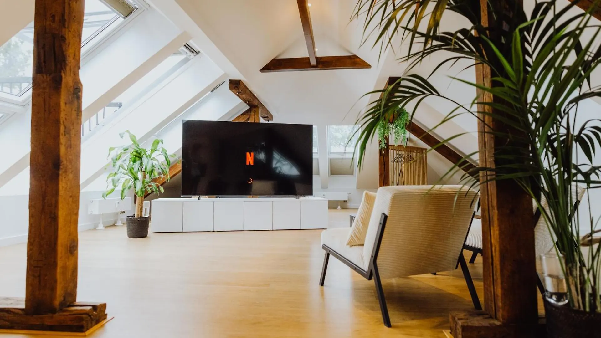 Staylight Penthouse In Der Suedstadt - Luxus Suite Hannover Apartment