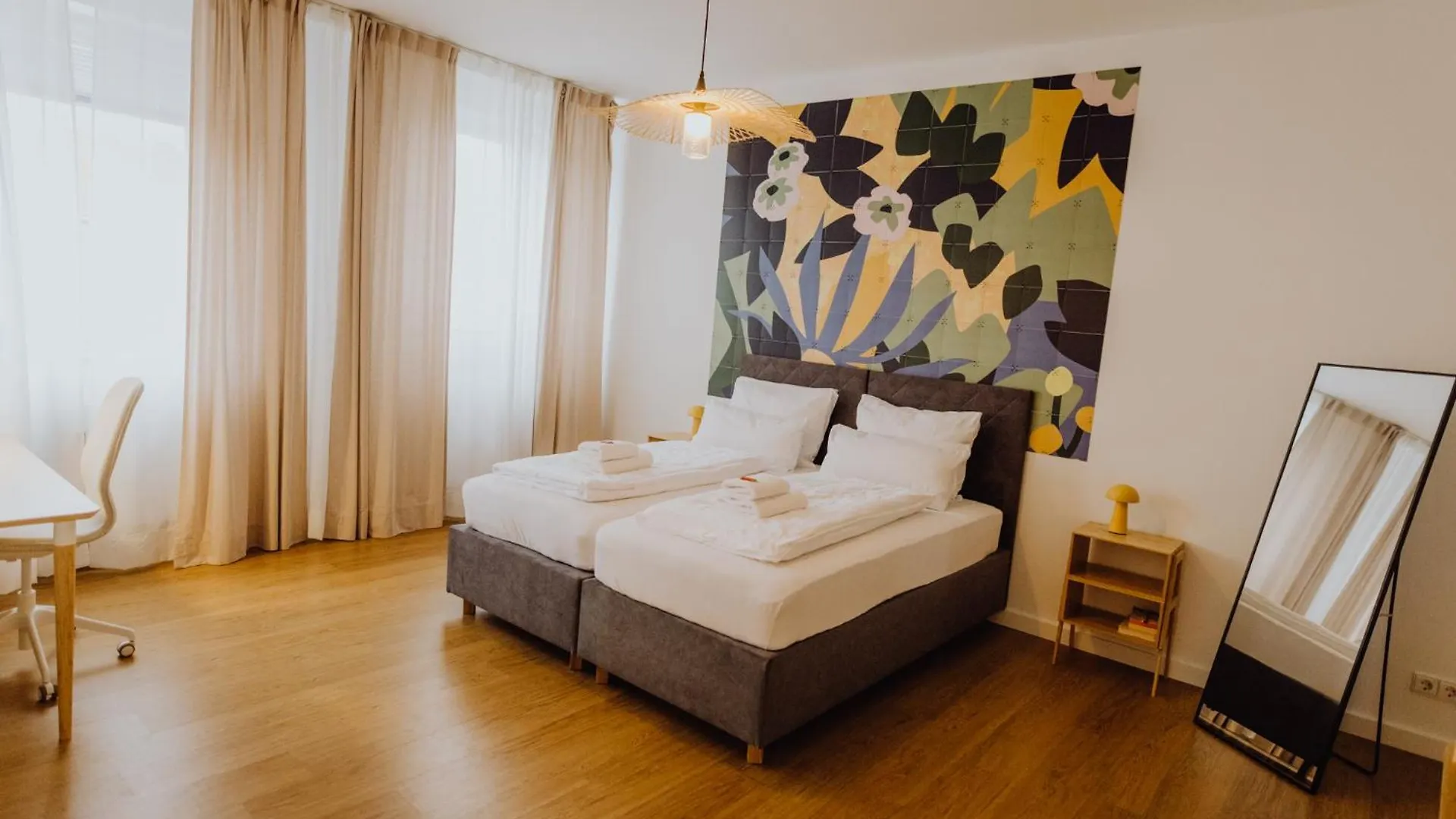 Staylight Penthouse In Der Suedstadt - Luxus Suite location