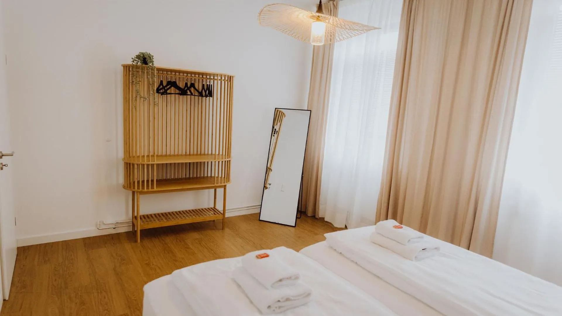 Staylight Penthouse In Der Suedstadt - Luxus Suite Hannover